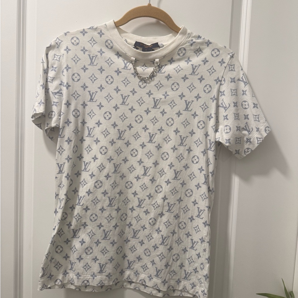 Louis Vuitton Escale Printed T-Shirt